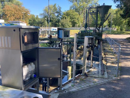 Probenehmer Zulauf Kläranlage Lomersheim