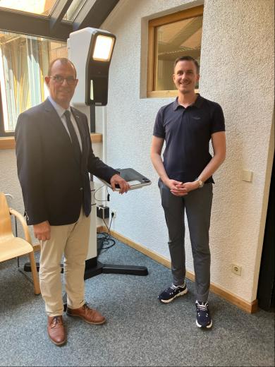 Oberbürgermeister Schneider (links) und Amtsleiter Lichter